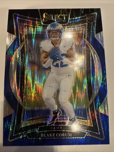 Panini Select 2024 - Concourse Blake Corum #9 negro y azul Shock Prizm (RC) - Imagen 1 de 2