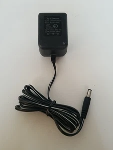 Adaptador de CA DBU120020 parte # 100095 12VDC/120VAC 60Hz DC 5W clase 2 ~ POR - Imagen 1 de 3
