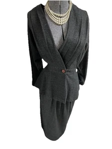 TAMOTSU New York Size XS Skirt Suit Two Piece Set Soft 100% Wool Pockets Vintage - Picture 1 of 24