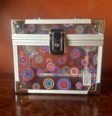 Estuche organizador de maquillaje Caboodles acrílico círculos arco iris con pestillo 7"x6"x5"  Foto 1 de 4