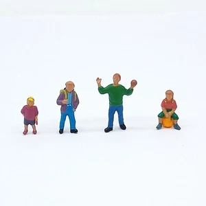 Model Power Figures Children Playing - OO/HO - (Unused) Mint Condition - Picture 1 of 6