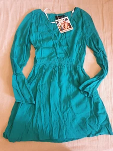 Mink Pink Dress Size Small Rayon Colour - Picture 1 of 5