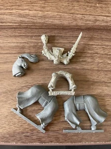 Warhammer FBG Mounted Undead Necromancer metal (OOP) inc horse - Picture 1 of 3