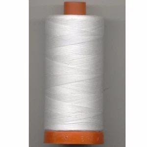Rollo Aurifil #2024 algodón blanco Mako 50 wt 1422 yardas carrete - Imagen 1 de 1