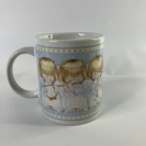 Tazza caffè Hallmark Tre Angeli che pregano pace amore e gioia stelle gialle - Foto 1 di 4