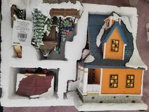 Holiday Living Carole Town Lighted Christmas Village 5021166 - Picture 1 of 16