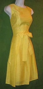 Tommy Hilfiger White Illusion Stripe Fit Flare Social Tea Dress 2 $129 - Picture 1 of 7