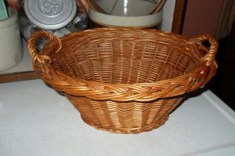 Vtg Wicker Laundry Basket Child's Size - Mommy's Helper - 13" wide 6" Deep Cover