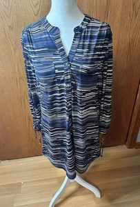 NWT Vintage Dress Barn Cocomo Med Women’s Blue White Tan Geometric Tunic Blouse - Picture 1 of 14