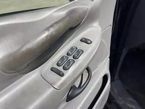 Door Switch Front FORD EXPEDITION 00 01 02 - Foto 1 di 1