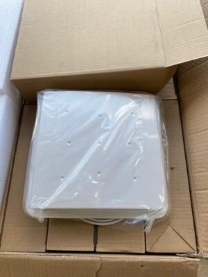 (1) TAC-060TG Circularly Polarized Antenna (NEW) - Image 1 of 3