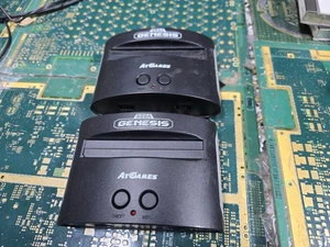 Mini Consola AT Games Lado Gris EXACTA Sega Genesis Clásica x2-Power-Video-LEER - Imagen 1 de 11