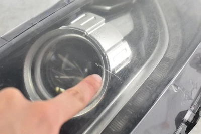 Lincoln MKX 2016 conjunto de faros de conductor xenón HID usados desvanecimiento arañazos Foto 1 de 4