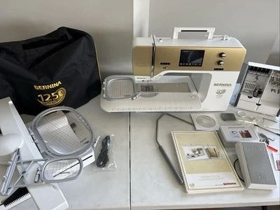 Bernina B 770 Plus Gold Sewing/Quilting/Embroidery Machine with Luggage Bags - Image 1 of 4