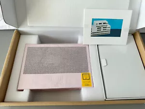 Switch gestito 8 porte Cisco CBS350-8T-E-2G nuovo sigillato NUOVO IN SCATOLA - Foto 1 di 6