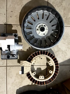 Samsung WF337AAR drum motor and water pump - Picture 1 of 2