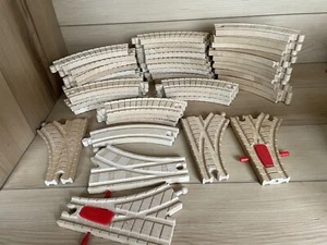 Thomas The Train Tank Engine Wood Railway Track 2 Sided 44 Pieces AB-66 - Picture 1 of 7