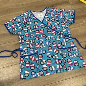 Uniform Advantage Size XL Blue Snow Penguins Christmas Scrub Top Shirt NEW - Picture 1 of 5
