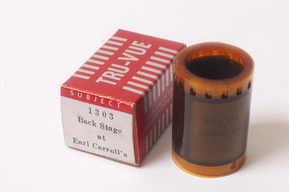 C13274~ 3D Tru-Vue BACK STAGE AT EARL CARROLL’S No. 1303 c.1940s - Image 1 of 1