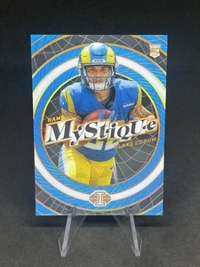 2024 Panini Illusions Blake Corum Mystique Light Blue /299 RC Rookie #26 LA Rams - Bild 1 von 2