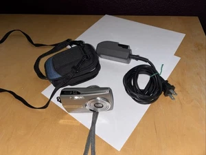 Cámara digital Olympus Stylus 810 8,0 MP LCD para todo tipo de clima de 2,5" - ENVÍO GRATUITO - *LEER - Imagen 1 de 7