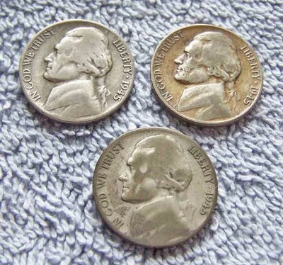 1945 P,D,S Jefferson Nickels - Image 1 of 2