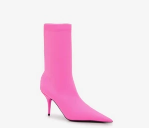 Balenciaga Knife Stretch Sock Bootie Heels Size 39 EU Pink Kitten Heel NEW - Picture 1 of 7