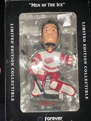 NEW MEN OF THE ICE 2002 CURTIS JOSEPH DETROIT RED WINGS BOBBLEHEAD FIGURE - Image 1 of 3