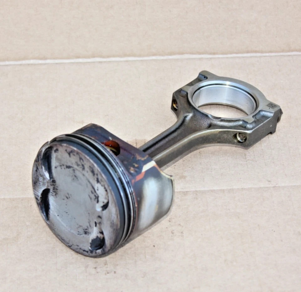 Fabricante de equipos originales Ford Fiesta pistón de 1,6 L con biela 2014 2015 2016 2017 2018 2019 Foto 1 de 4