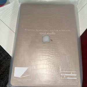 MacBook Cover New In Package - Bild 1 von 2