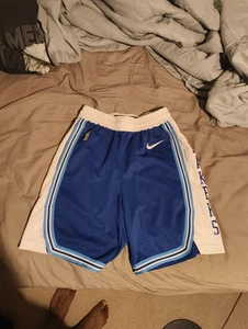 Nike NBA Los Angeles Lakers Hardwood Classics Basketball Shorts - M 34 - Picture 1 of 7