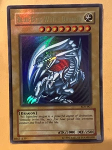 Yu-Gi-Oh! TCG Blue-Eyes White Dragon Kaiba SDK-001 Unlimited Ultra Rare MP - Picture 1 of 2