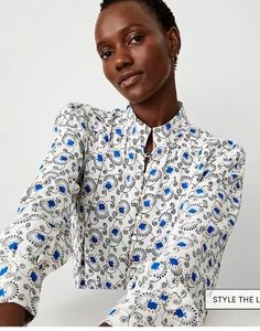 Ann Taylor Damen Bluse elfenbein/blau bunt Blumen Stehkragen Knopfleiste L - Bild 1 von 7