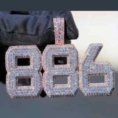 Colgante Moissanita Corte Redondo 4Ct Para Hombre Personaliza Cualquier Número Chapado en Oro Rosa 14K Foto 1 de 4