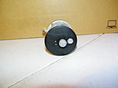 Carrete de fundición Bronson Reel Company Coronet 25 Foto 1 de 4