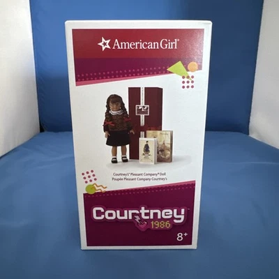 NUEVO EN CAJA ~ American Girl Courtney's Pleasant Company Mini Muñeca Molly ~ NUEVO Courtney 1986 Foto 1 de 4