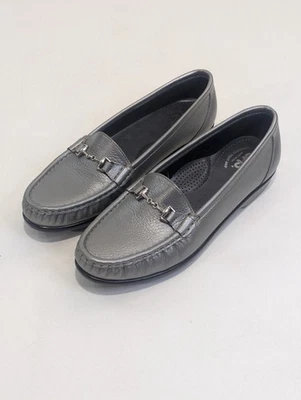 SAS Comfort Loafers Women’s 8 Narrow Pewter Leather Slip-On Moc Toe - Изображение 1 из 4