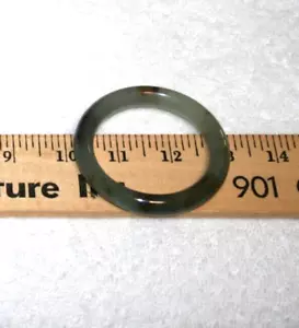 Vintage Hard Stone Jade or Onyx Bracelet Greens - Picture 1 of 7