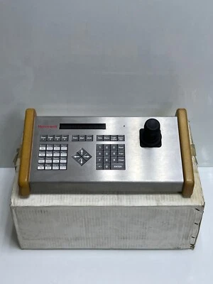 Honeywell HVBPCKZ Programmable Control Keyboard RS422 & Integral Zoom Joystick - Image 1 of 4
