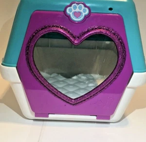 Disney Plastic Doc McStuffins Pet Carrier - Picture 1 of 7