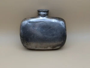 Vintage Metal Electroplated Silver Curved Hip Flask - Picture 1 of 8
