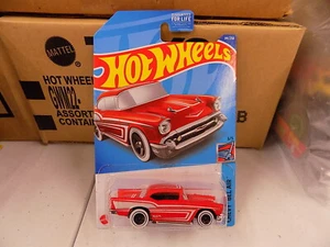 2022 Hot Wheels '57 Chevy Red Chevy Bel Air #3/5, #44/250, Neu, Red White Stripe - Bild 1 von 12