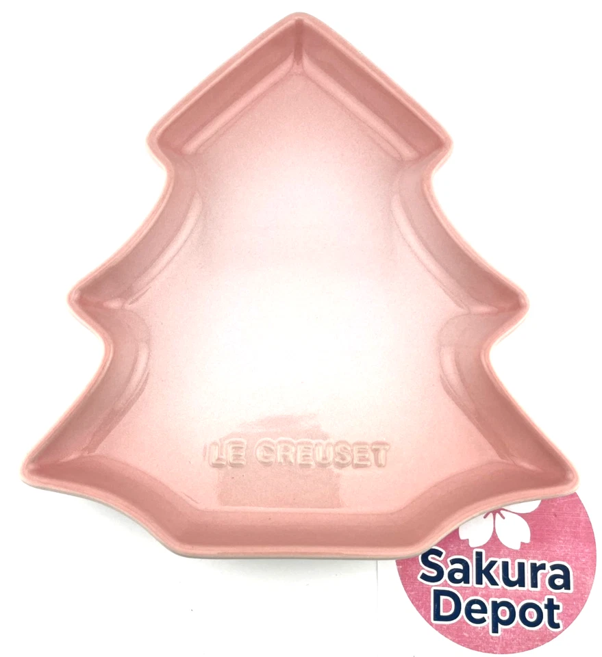 Le Creuset Dessert Plate Tree Shell Pink Christmas Holiday Oven Dishwasher Safe - Image 1 of 4