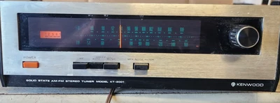 **SEE VIDEO** Vintage Kenwood KT-2001 AM/FM Stereo Tuner - Image 1 of 4