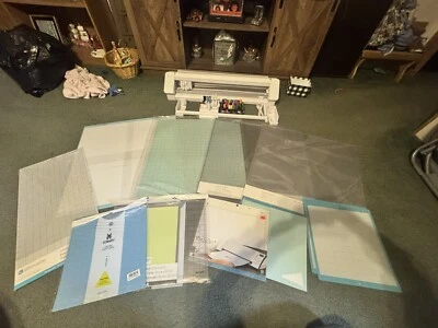 Silhouette Camameo 4 Pro 24 pulgadas Paquete Foto 1 de 4