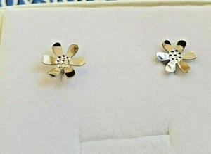 Orecchini fiorellini in Oro Bianco 750/ooo (18kt) - Foto 1 di 6