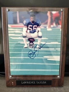 Lawrence Taylor Autograph Photo Plaque New York Giants - Picture 1 of 4
