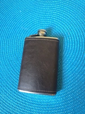 Vintage marrón cuero acero inoxidable bolsillo tamaño cadera frasco Foto 1 de 3