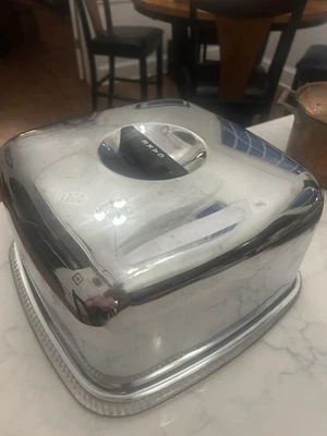 Plato cuadrado para pastel Kromex USA Foto 1 de 4