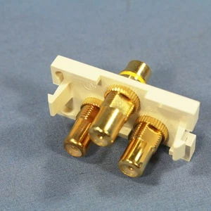 Leviton Light Almond MOS Wallplate 3-Port RCA Audio Video Jack Module 41292-3RT - Imagen 1 de 6